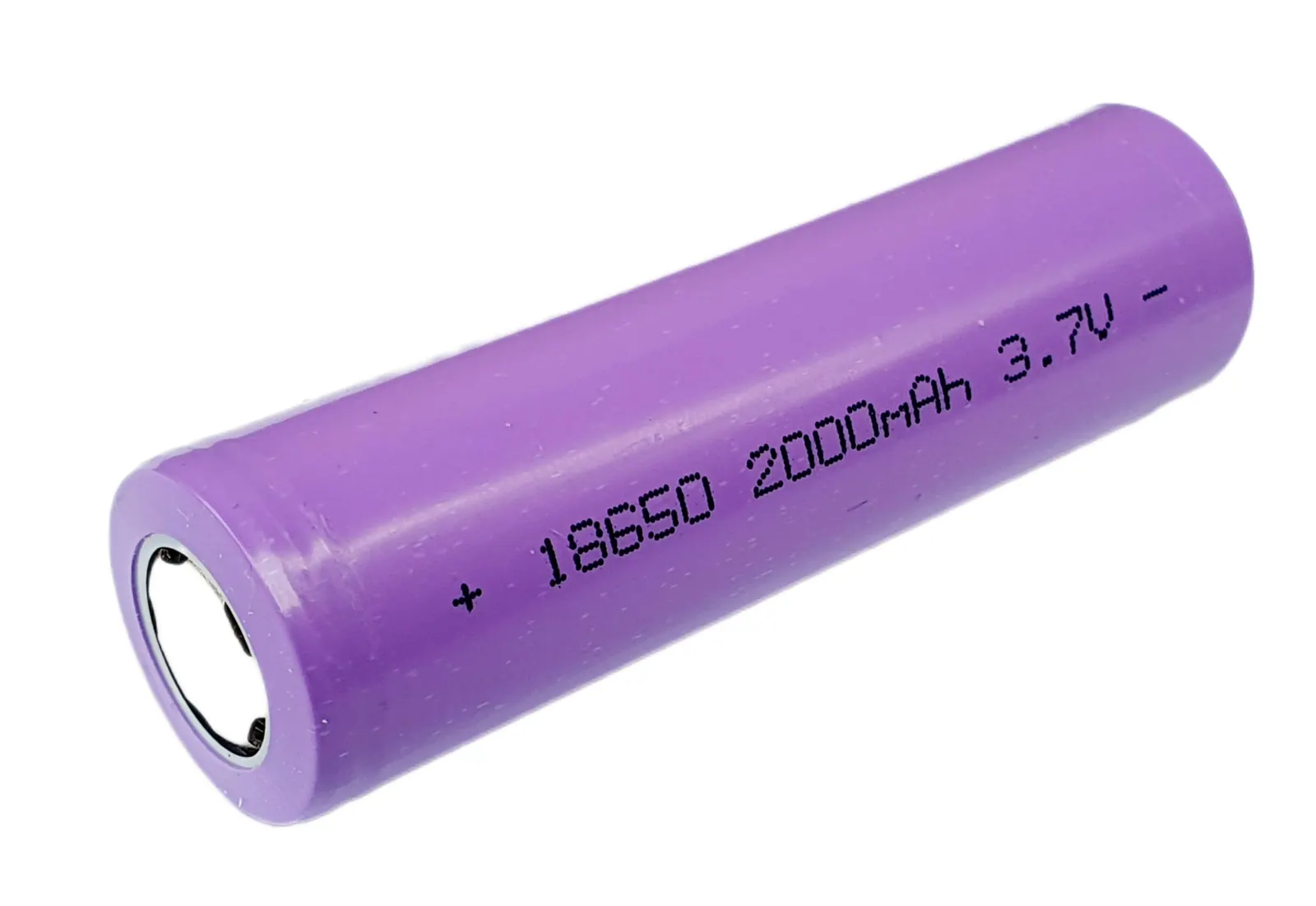 Cận cảnh một cell pin lithium-ion hình trụ loại 18650