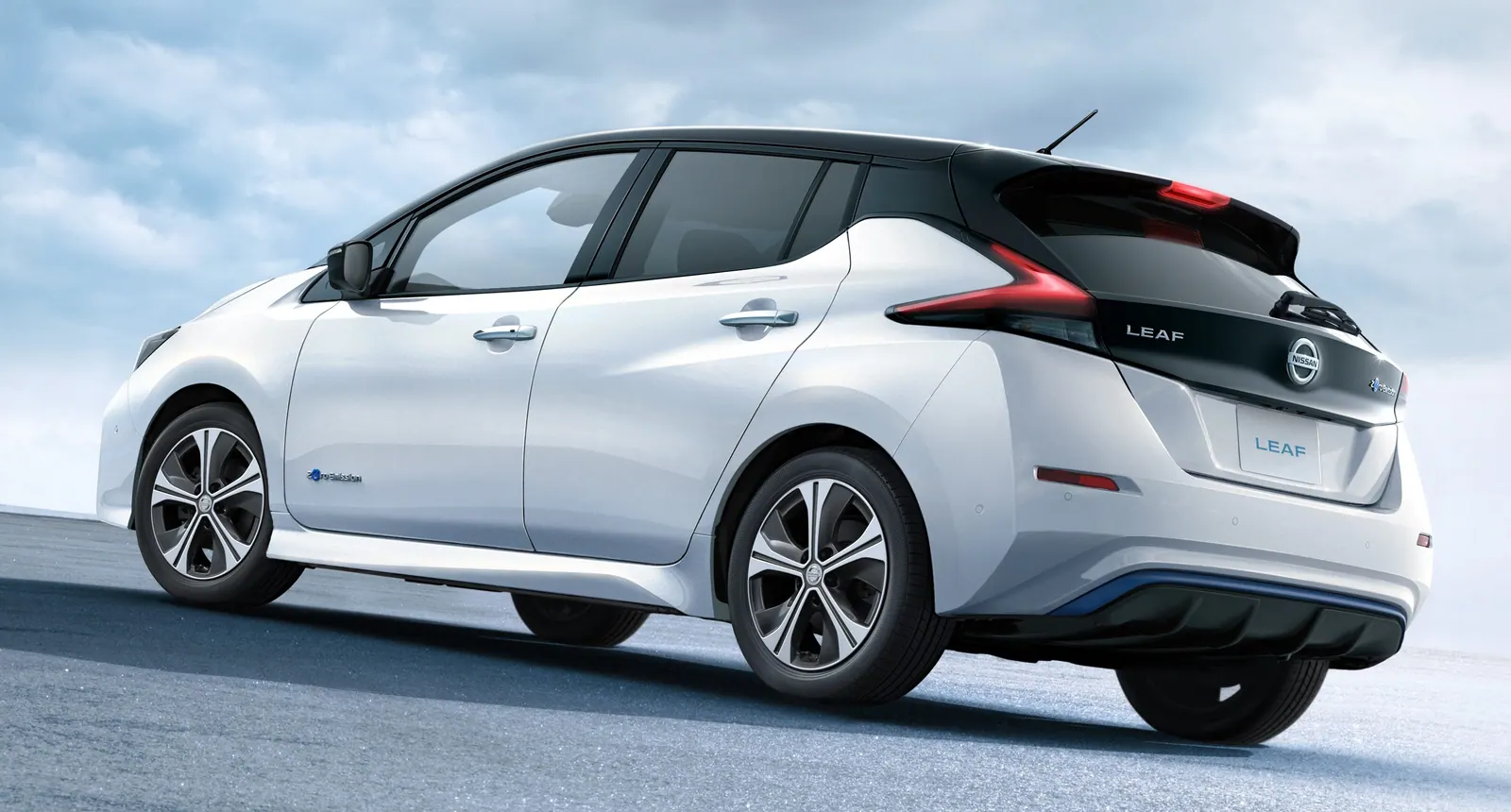 Nissan Leaf thế hệ thứ hai, dòng xe vẫn giữ cách tản nhiệt thụ động cho pin